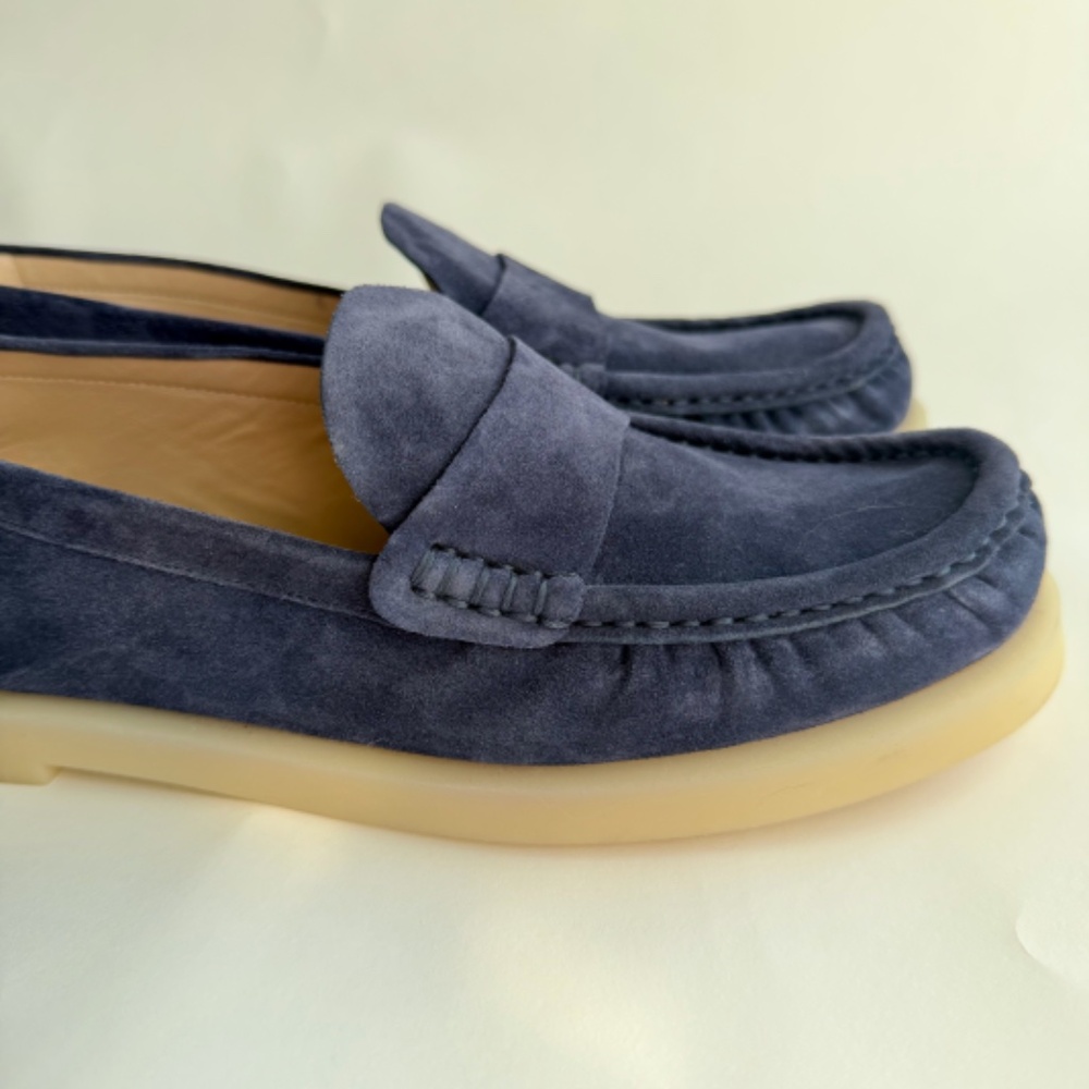 Stuart Weitzman Blake Suede Slip-On Loafers Dark Size 9 NWOT - Picture 8 of 16